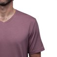 thumbnail image 3 of Playera Cuello V Para Hombre De Algodón Pima y Tela Spandex Unbranded Co  V Neck RoseWood S, 3 of 5