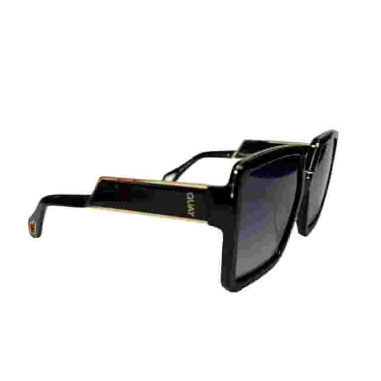 セレブ愛用Quay Australia/サングラス ALMOST READY 男女共用 Quay Australia Almost Ready Polarized Sunglasses Black Smoke
