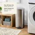thumbnail image 4 of 30L Soft Square Step Trash Can, 4 of 4