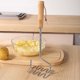 thumbnail image 4 of Machacadora de patatas de acero inoxidable | Prensa galvanizada de hierro | Mango de madera para un agarre cómodo | Diseño hueco para una maceración suave | Fácil de limpiar | Orificio para colgar |, 4 of 5