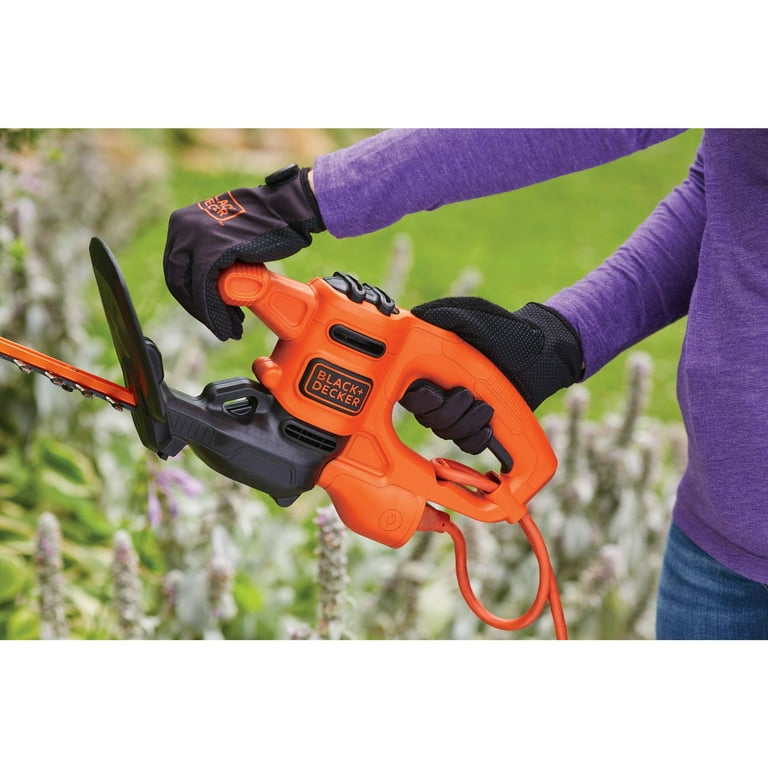 Black+decker BEHT150 17 in. Electric Hedge Trimmer