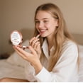 thumbnail image 2 of Lip Smacker Ice Freeze Balm Bálsamo labial ultrahidratante y refrescante con sabor refrescante Tinte transparente y sensación de menta Fórmula cremosa de servicio suave Cuidado labial hidratante y nut, 2 of 5