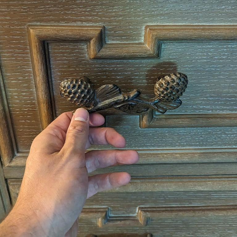 Pinecone Dresser Drawer Pull Handle Kitchen Cabinet Hardware Rustic Home Decor Pinecone Dresser Drawer Pull Handle Kitchen Cabinet Hardware Rustic Home Decor
