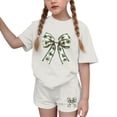 thumbnail image 1 of Vestido de manga corta para niños Día de San Patricio impreso de dos piezas Conjunto de cuello redondo con pantalones cortos, blusa de manga corta, 1 of 6