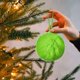 thumbnail image 2 of Bola de Navidad esponjosa Toudaret, adorno colgante de peluche, decoración festiva, adornos de bola peluda para repisas de árboles de Navidad de Año Nuevo, 2 of 8
