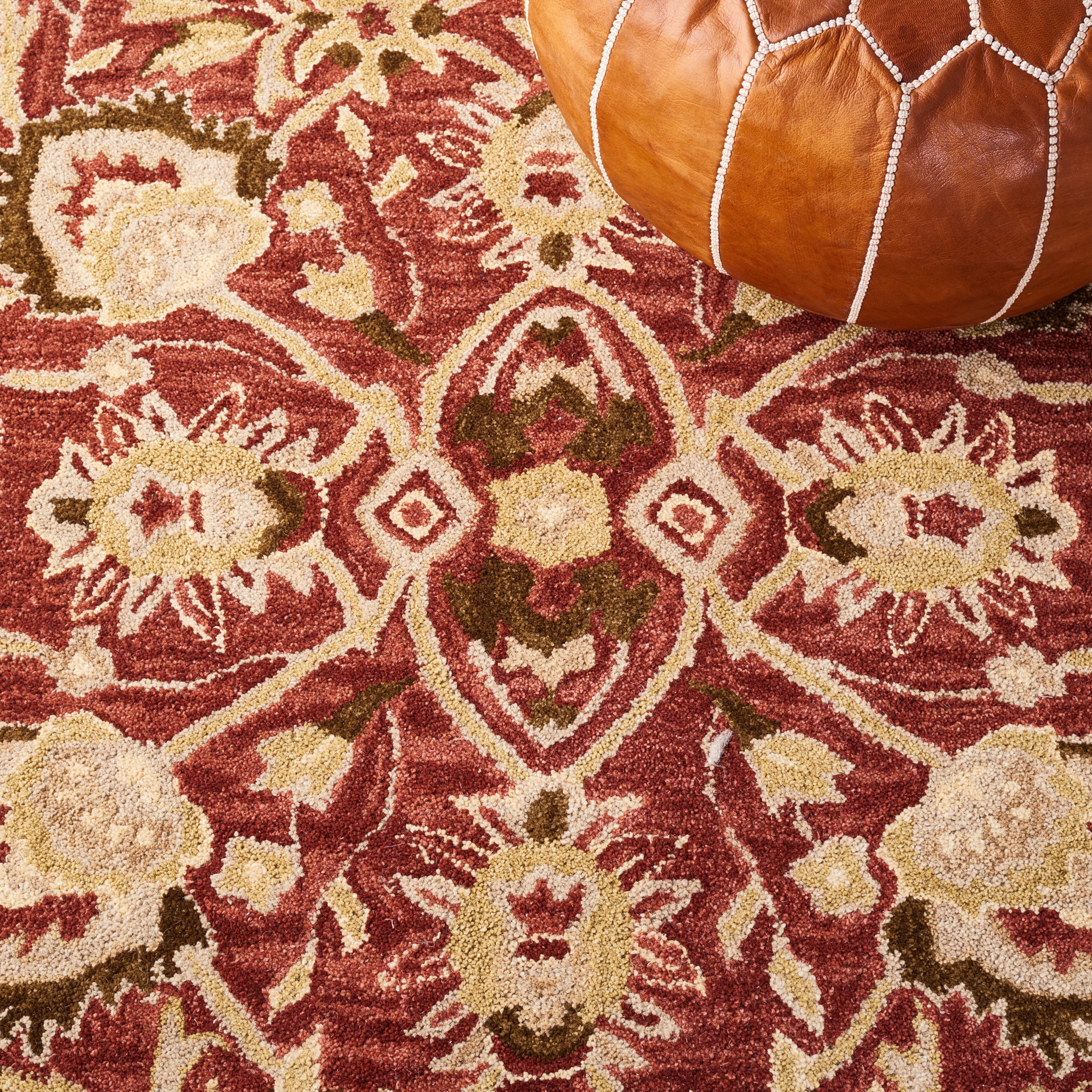 SAFAVIEH Antiquity Jaki Oriental Wool Area Rug, Red/Beige, 9' x 12'