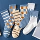 thumbnail image 4 of Medias para niños, estilo coreano, medias de longitud media, medias para estudiantes, calcetines altos de otoño e invierno con cuadros azules, 4 of 6