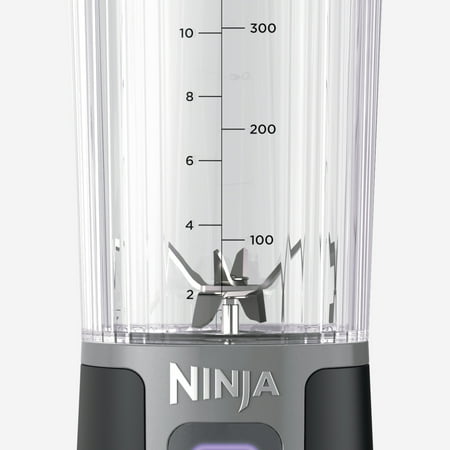 Ninja Blast 16 oz Portable Personal Blender with Leak Proof Lid and Easy Sip Spout, Smoothie Blender, Black BC100BK