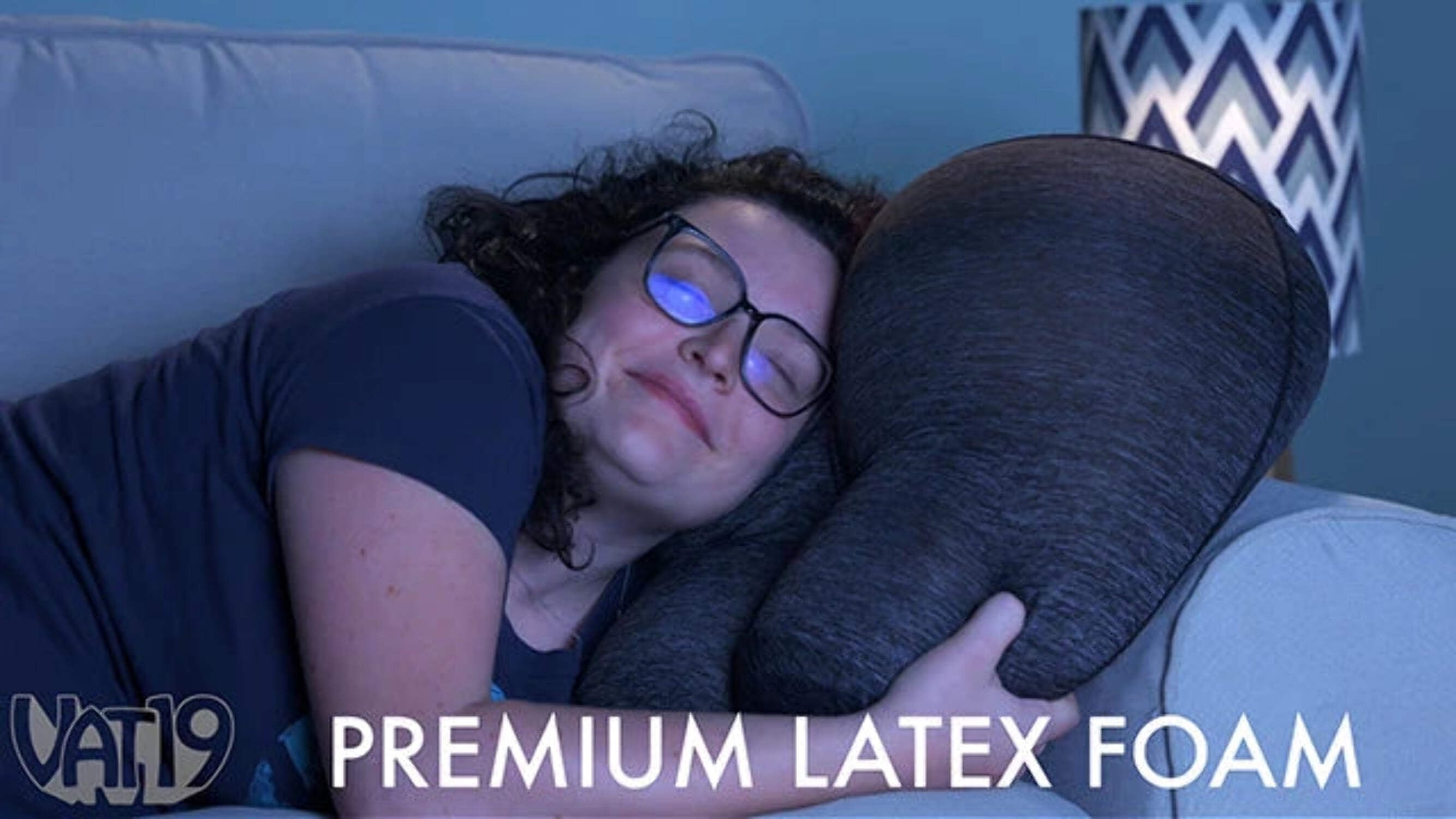 OMG Buttress Pillow お尻型枕 チャコール OMG Buttress Pillow お尻型枕 チャコール