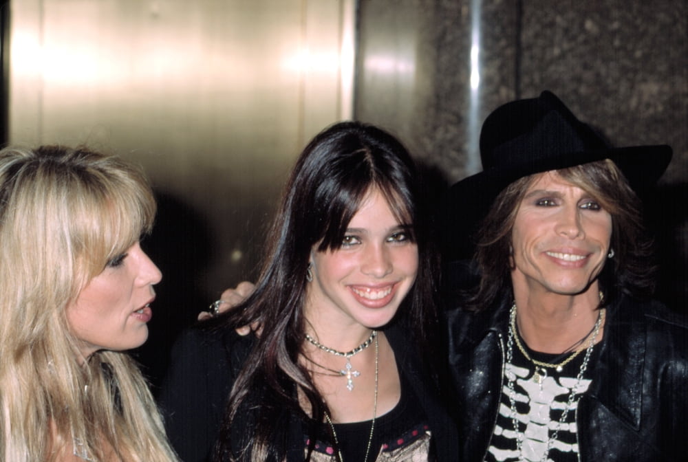Steven Tyler Of Aerosmith With Daughter Chelsea And Wife Teresa At Vh1