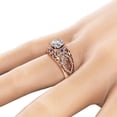 thumbnail image 5 of Anillo de compromiso de lujo con zafiro incrustado con diamantes Europa y Estados Unidos Anillo de flores de 14 quilates, 5 of 5