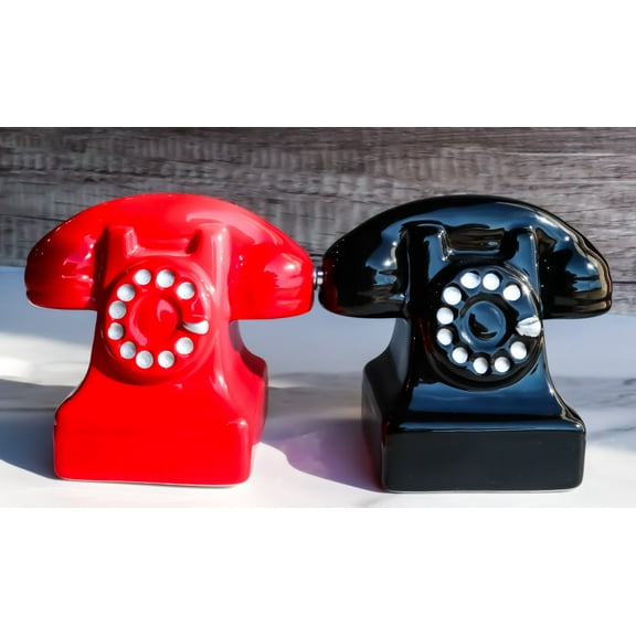 Retro Vintage Rotary Telephones Magnetic Ceramic Salt And Pepper Shakers Set