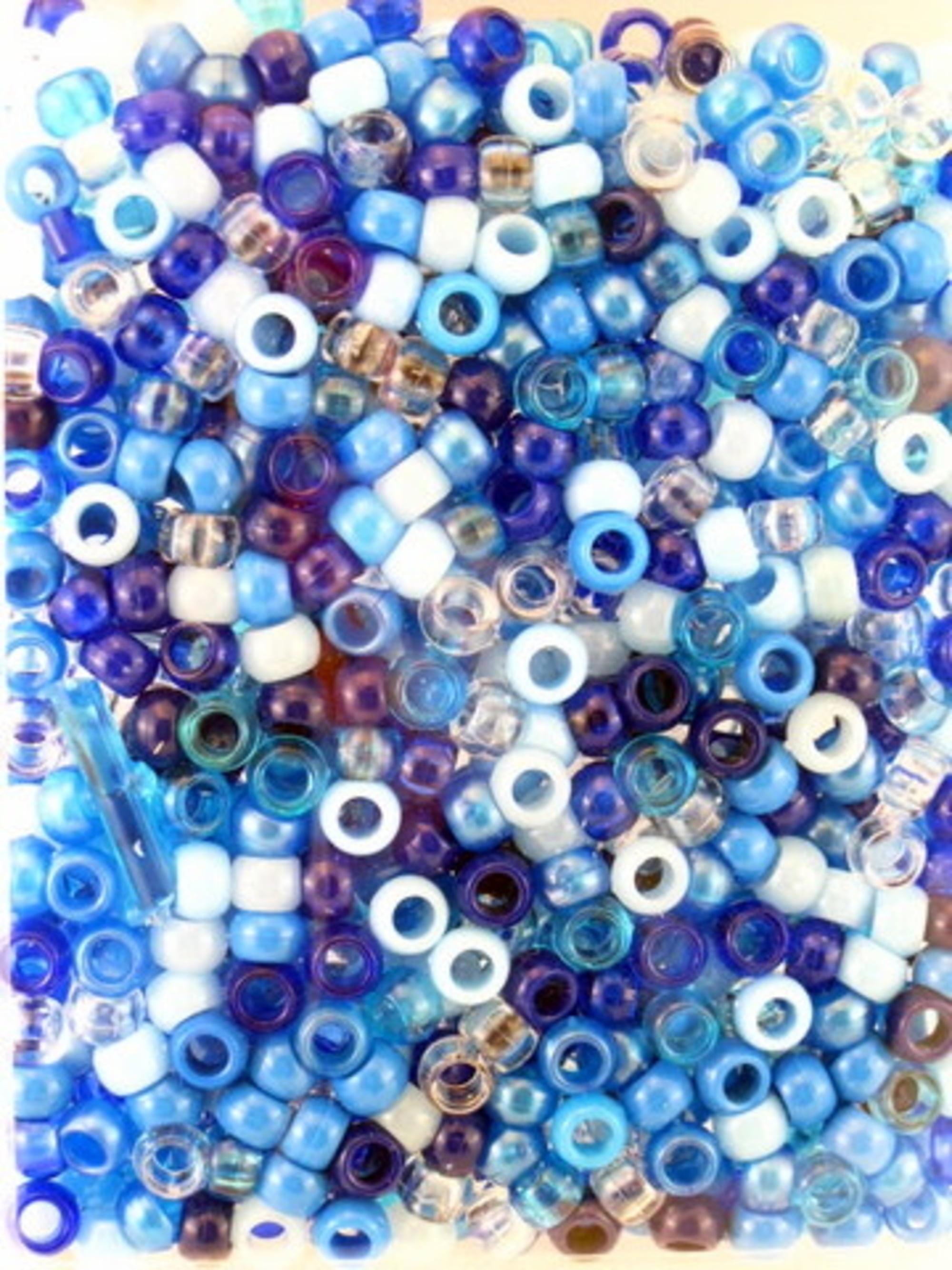  2500 PCS Blue Seed Beads Bulk 4mm Beading Glass Beads for  Bracelets Jewelry Making Kit, Winter Blue Plastic Hair Beads for Braids,  Craft Beads for Crafts (Blue)