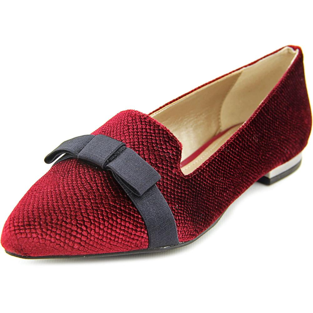 most comfortable flat shoes for women