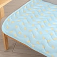 thumbnail image 2 of Almohadilla refrescante para verano, alfombrilla transpirable para perros, alfombrilla impermeable para dormir en la parte inferior Likrtyny Libre de BPA, 2 of 3