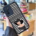 thumbnail image 2 of "Protege tu iPhone con una divertida y vibrante funda plateada mate de doble capa", 2 of 4