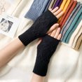thumbnail image 1 of Guantes de punto de media sección para mujer, lindos guantes de invierno con dedos abiertos, guantes de lana para parejas de hombres y mujeres para estudiantes, 1 of 6