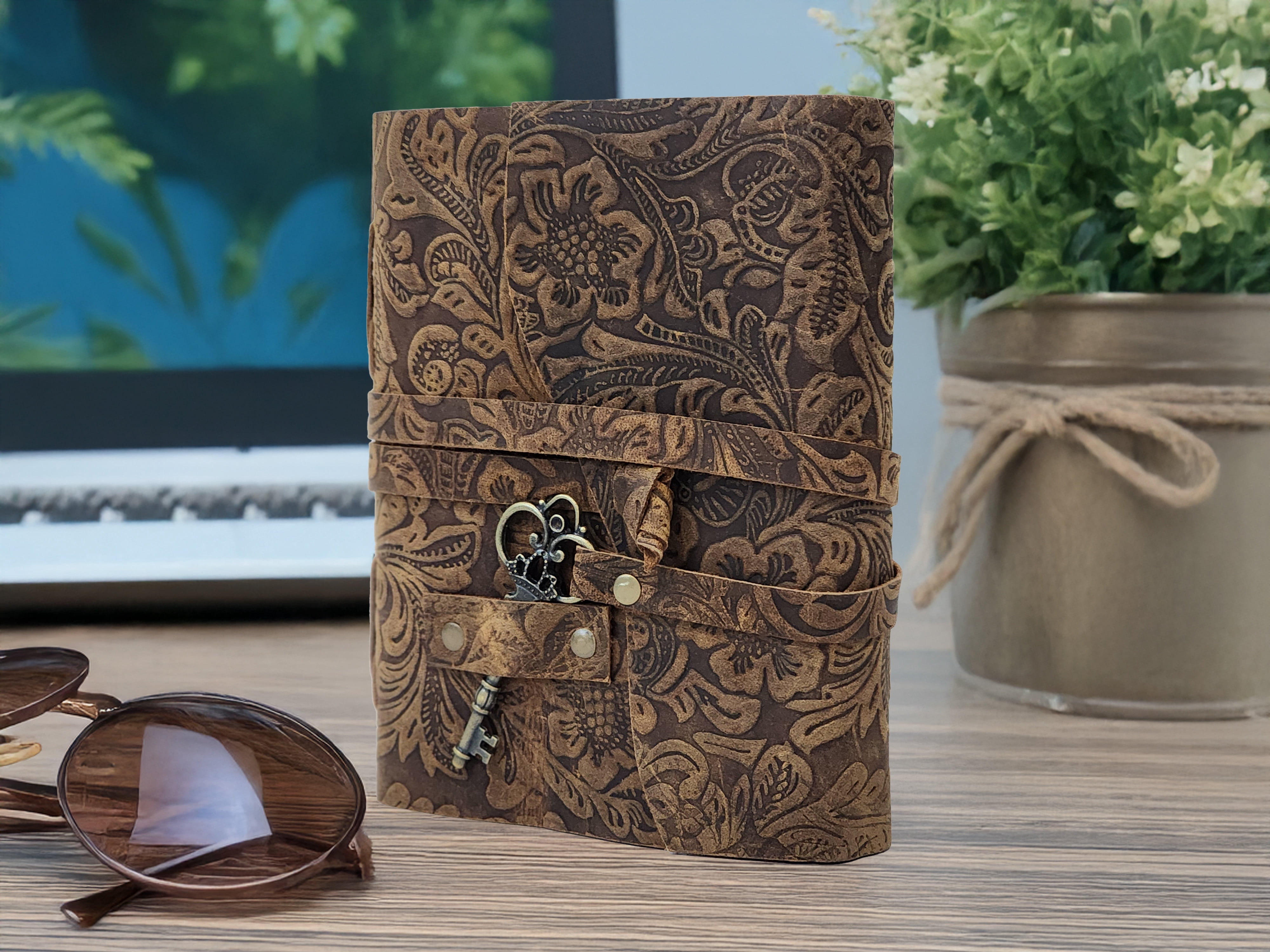 Quirky Craft Embossed Vintage Travel Journal -200 Vintage Deckle Edge Pages - 5 x 7 in, 200 Pages Sketchbook Leather Book of Shadows Leather Grimoire