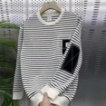 thumbnail image 2 of Camiseta de cuello redondo superior para hombre, camiseta de rayas empalmadas para hombre, sudaderas de una pieza, un nuevo Y2k, tendencias de moda coreana 2024 F, 2 of 5