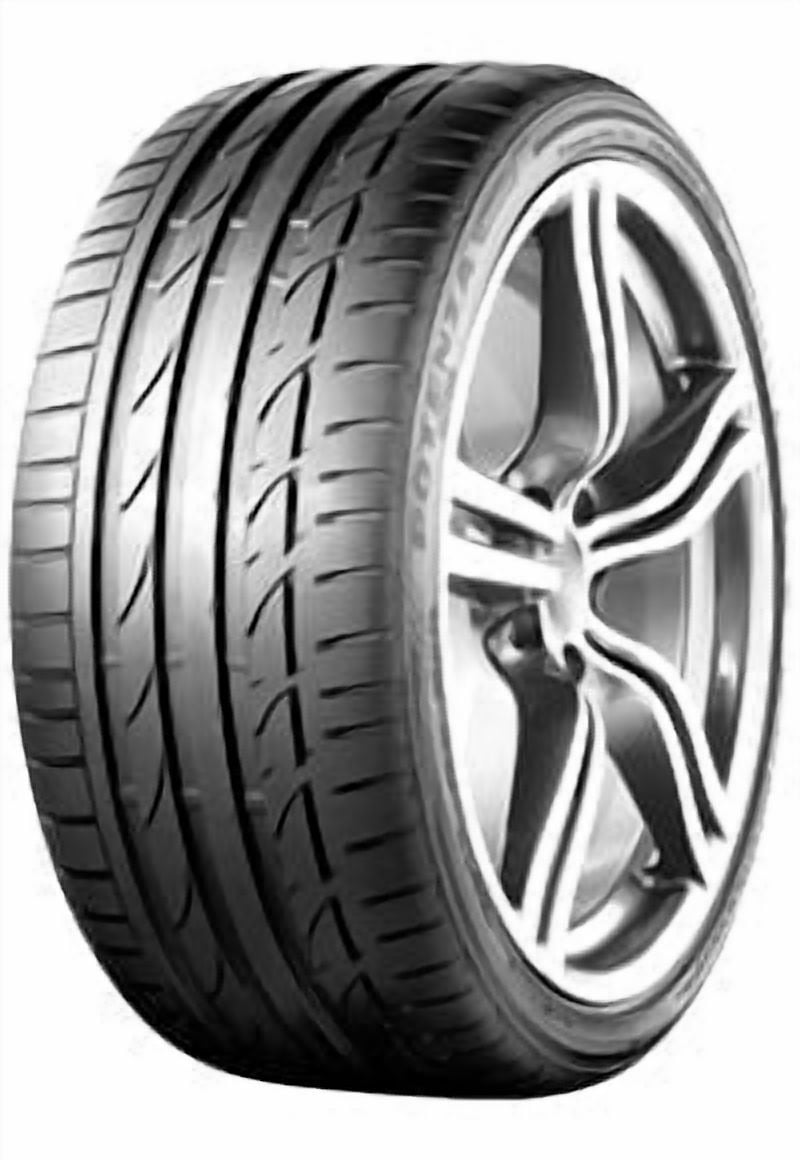 Bridgestone Potenza S001 RFT 225/40R18 88Y Performance Tire Fits: 2013 Toyota Corolla LE, 2017-19 Chevrolet Cruze Diesel
