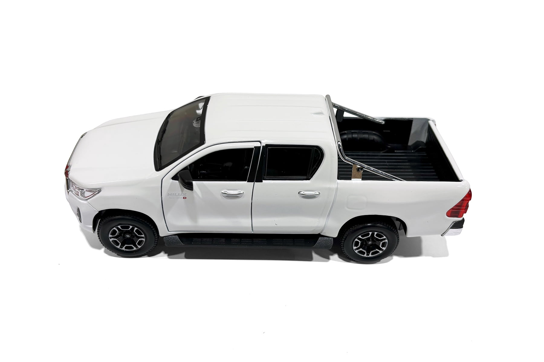 Toyota Hilux Double Cab Pickup Truck, White - Showcasts 37920 - 1/27 Scale Diecast Model Car