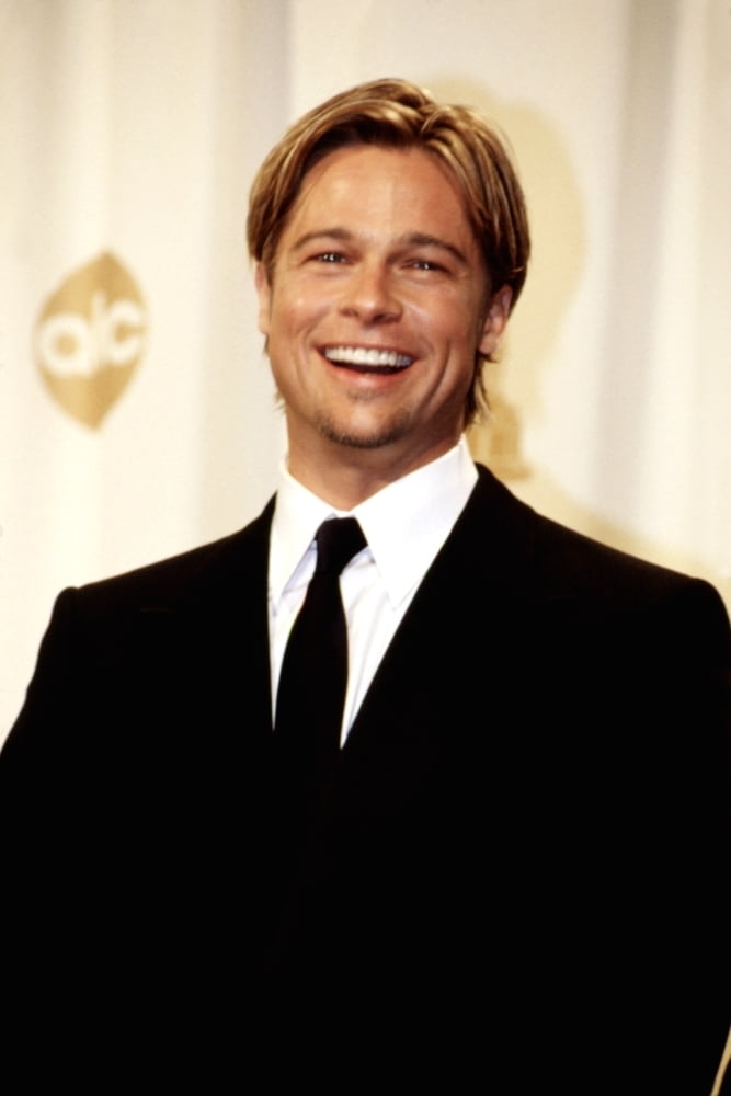 Brad Pitt At The Academy Awards March 2000 Celebrity (8 x 10) Walmart