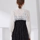 thumbnail image 2 of Blusa de encaje con cuello falso y cuello desmontable para mujer, 2 of 3