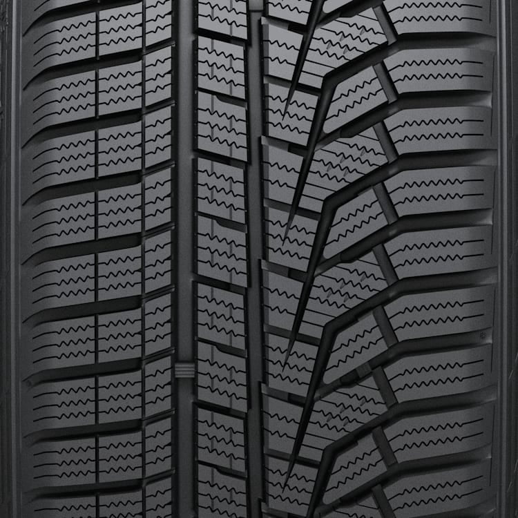 Hankook Winter I*cept Evo2 W320 195/45R18XL 87H Tire