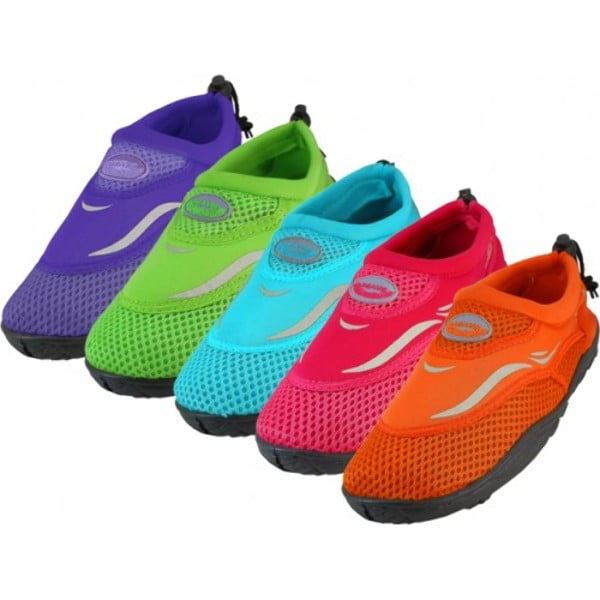 size 4 water shoes
