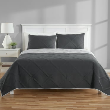 Mainstays Solid Diamond Pinsonic Reversible Quilt, Grey, Full/Queen, Soft Wash Microfiber, All Ages