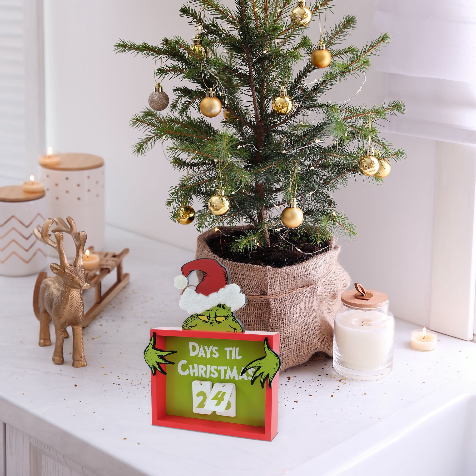 Grinch Christmas Countdown Calendar Sign - 10.15 inch Festive Decoration