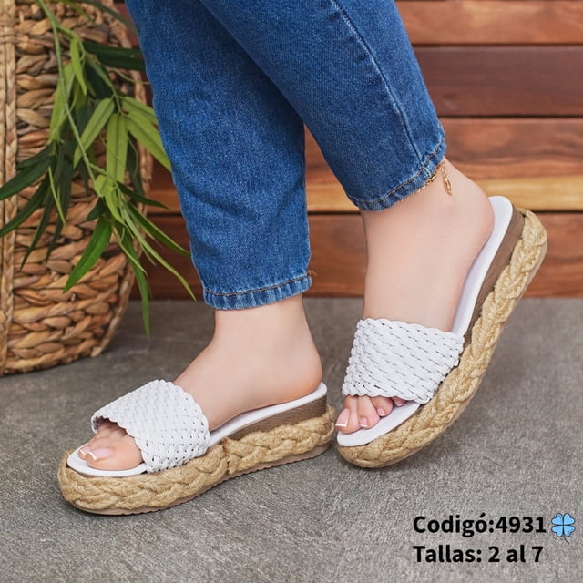Sandalias de Dama Chic Shoes 4931 Talla 25