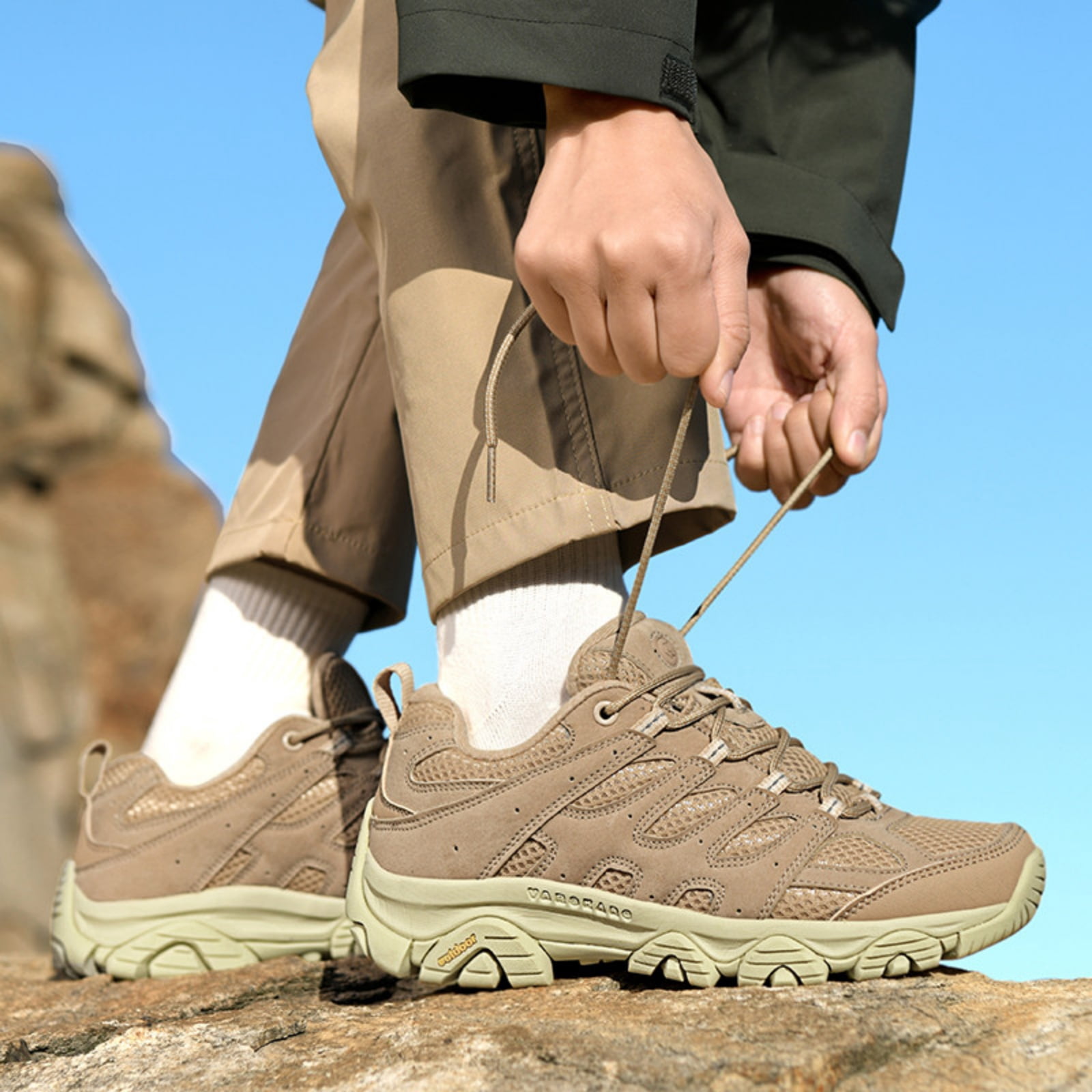LASUDRAA Men's and Women's Hiking Shoes Comfortable Anti Slip Low Cut Outdoor Walking Work Couple Sneakers