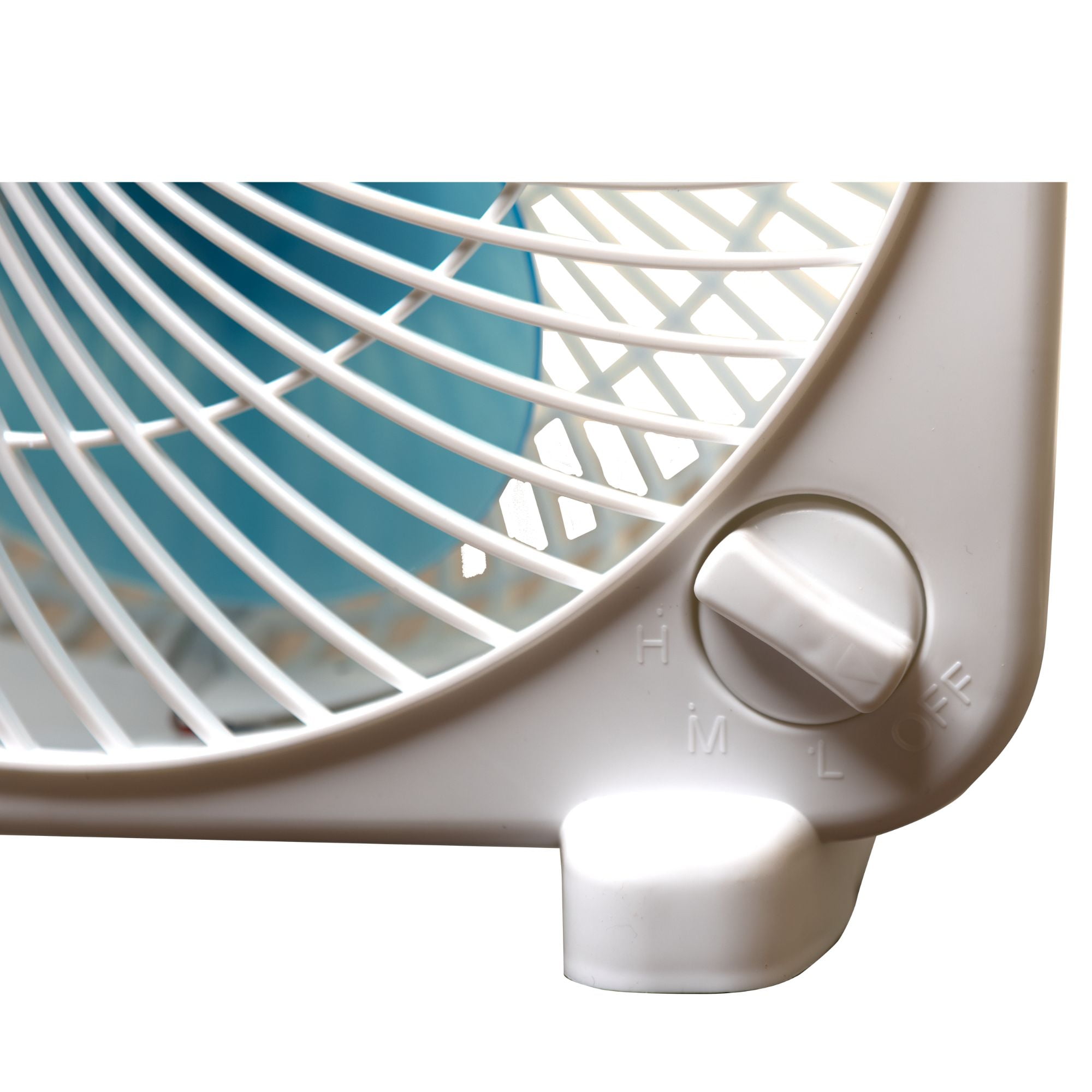 Seasons Comfort 9-In. 3-Speed Personal Portable Box Fan, FBX9, White, FBX9