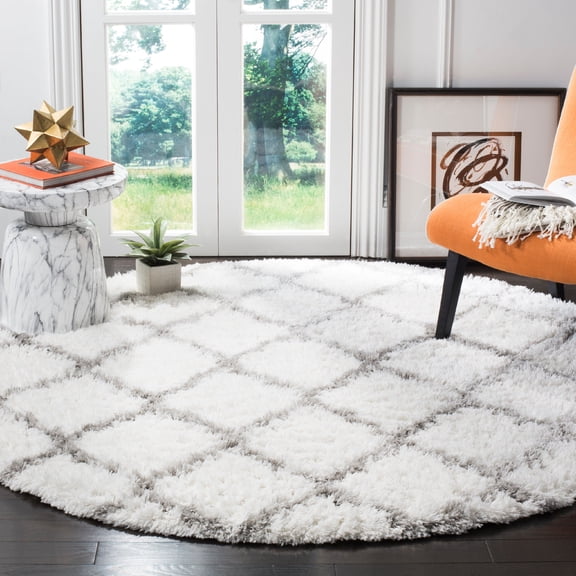SAFAVIEH Indie Careen Geometric Polyester Shag Area Rug, Ivory/Grey, 6'7" x 6'7" Round
