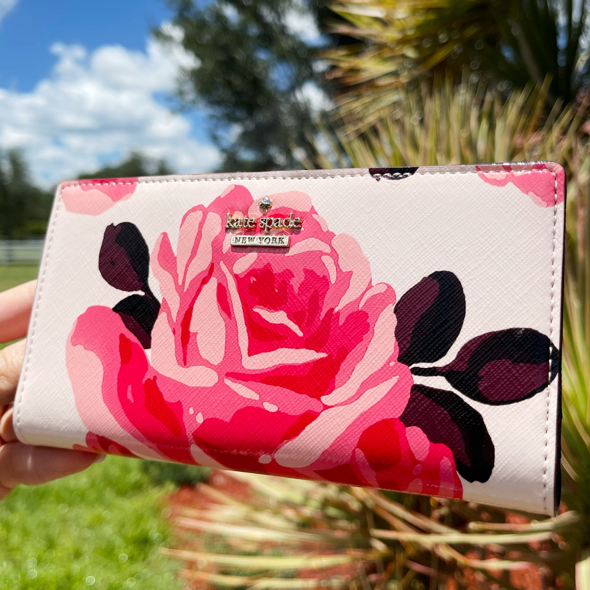 Kate spade cameron floral wallet sale