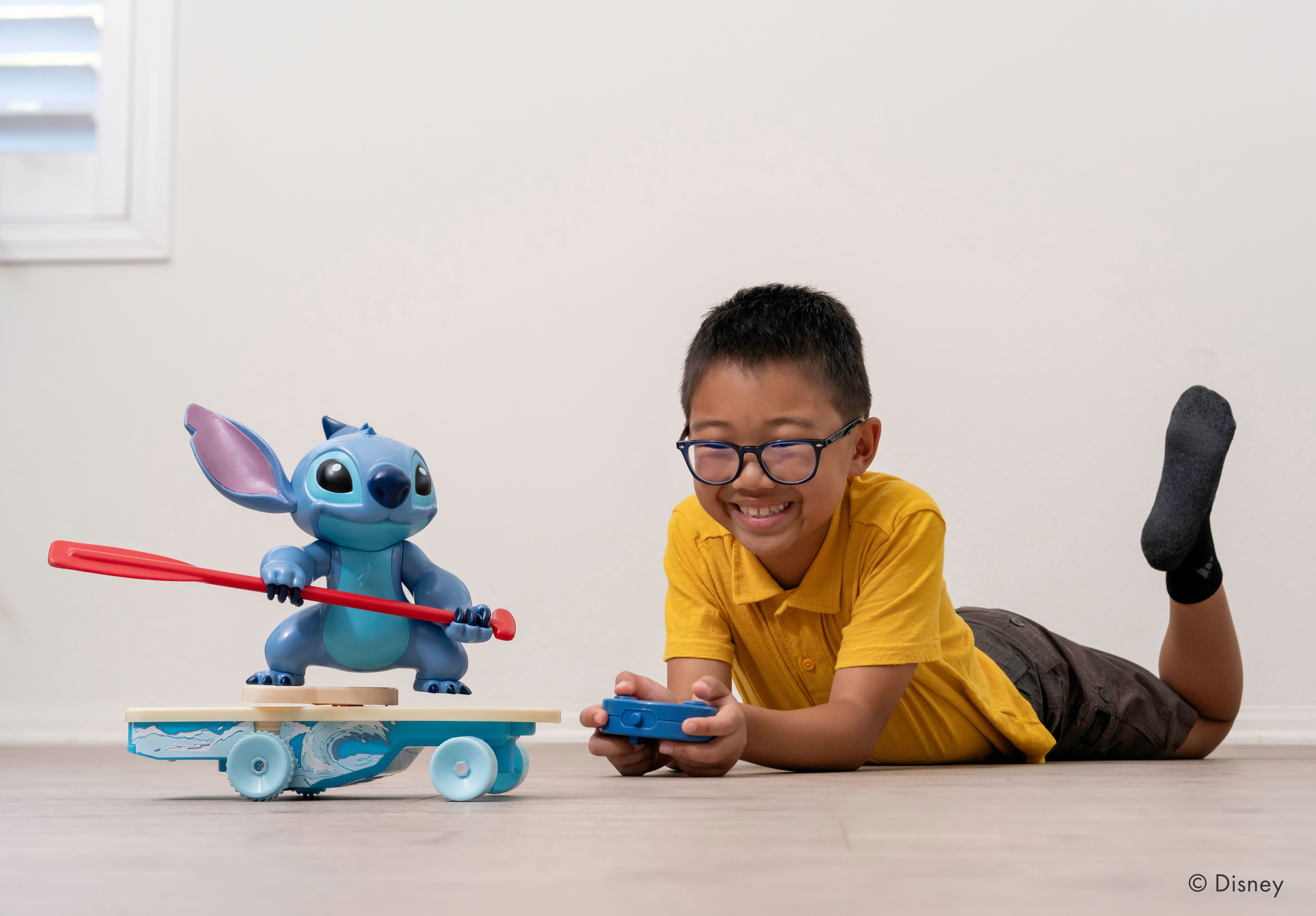 Jada Toys Radio Control Car with 360 Spin, Disney Lilo and Stitch, Ages 3 and up