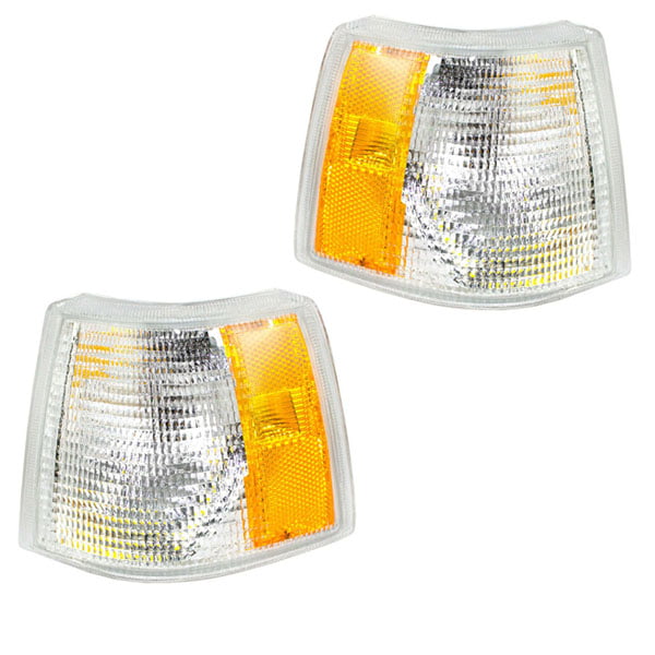 New Replacement for OE Corner Light fits 93-97 Volvo 850 Set of 2 Driver and Passenger Side Incandescent 