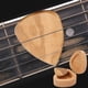 thumbnail image 3 of Estuche para púas de guitarra ANGGREK portátil de Madera para guitarrista, 3 of 8