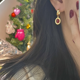 thumbnail image 5 of Pendientes con diseño de nicho alto y aguja de hongo blanco S925 con colgante de concha de mariposa blanca y ágata roja ovalada retro, accesorio versátil, 5 of 6