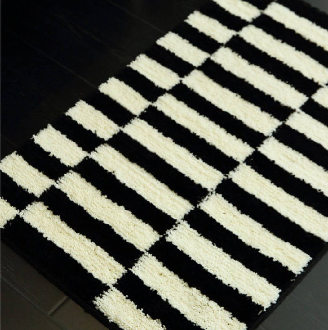 Soft Absorbent Microfiber Small Bathroom Rugs 16" x 24" Non-Slip Backing Fluffy Machine Washable Bath Mats Beige Black Striped Pattern Decor