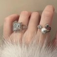 thumbnail image 2 of 2 piezas, anillo de perla para mujer, anillo de promesa de perla sintética, anillos de declaración de perla barroca, abierto, ajustable, moderno, apilable, perla irregular, 2 of 5