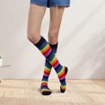 thumbnail image 4 of Bas Imprimé Arc-en-Ciel pour Femme Style Genou-Haut, 4 of 5