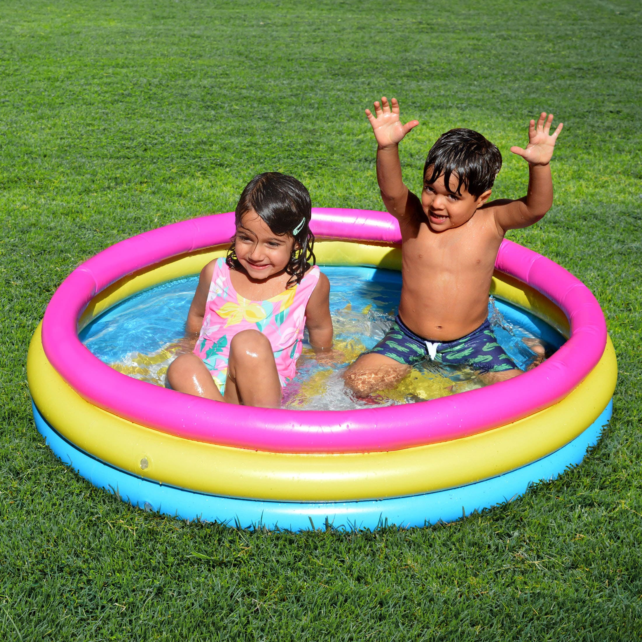 Pinkfong Baby Shark 3-Ring Inflatable Swimming Pool, Portable Pool for Summer Play (Ages 2+)