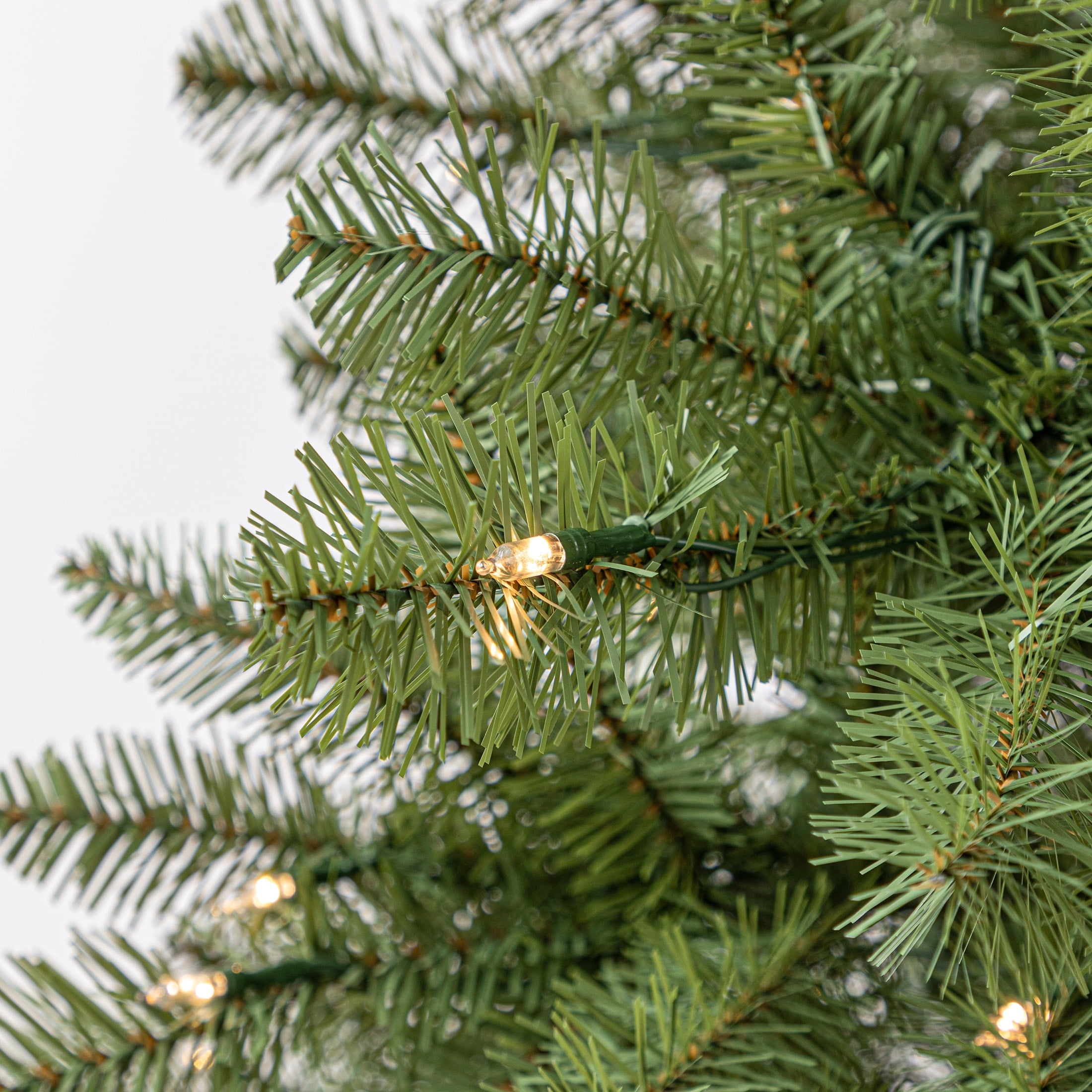 Holiday Time 7' Pre-Lit Duncan Pine Green Artificial Christmas Tree photo 8
