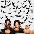 thumbnail image 3 of Pegatinas de murciélagos 3D para Halloween, 96 unidades, 4 tamaños diferentes, decoración de pared de murciélago aterrador para ventanas, paredes, puertas de casa., 3 of 5