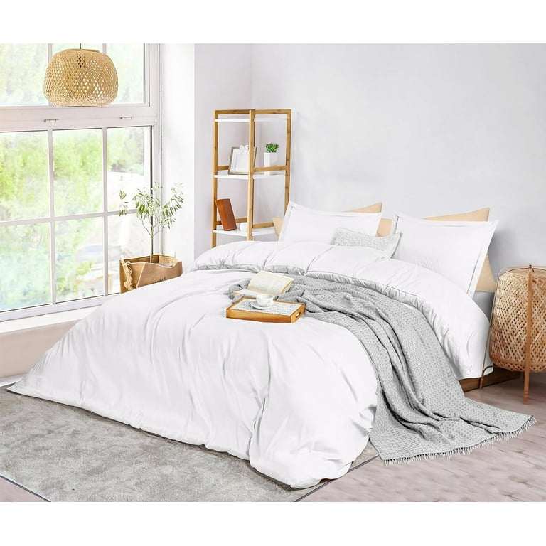 Utopia Bedding 3-Piece Duvet Cover Set - 1 Duvet Cover with 2 Pillow Shams  - Soft Brushed Microfiber Fabric - Shrinkage and Fade Resistant - Easy Care  (Queen, White) 