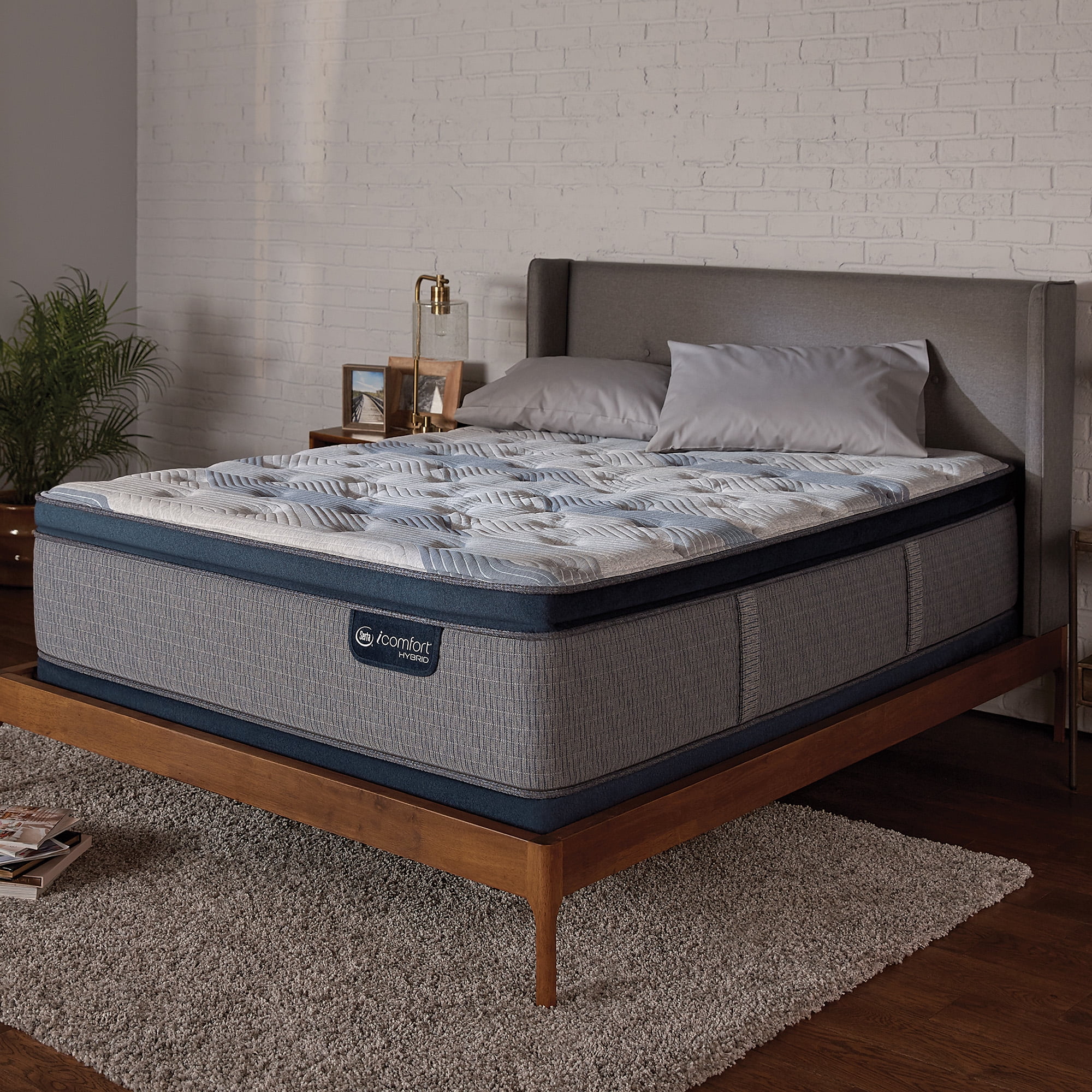 serta blue fusion 200 plush
