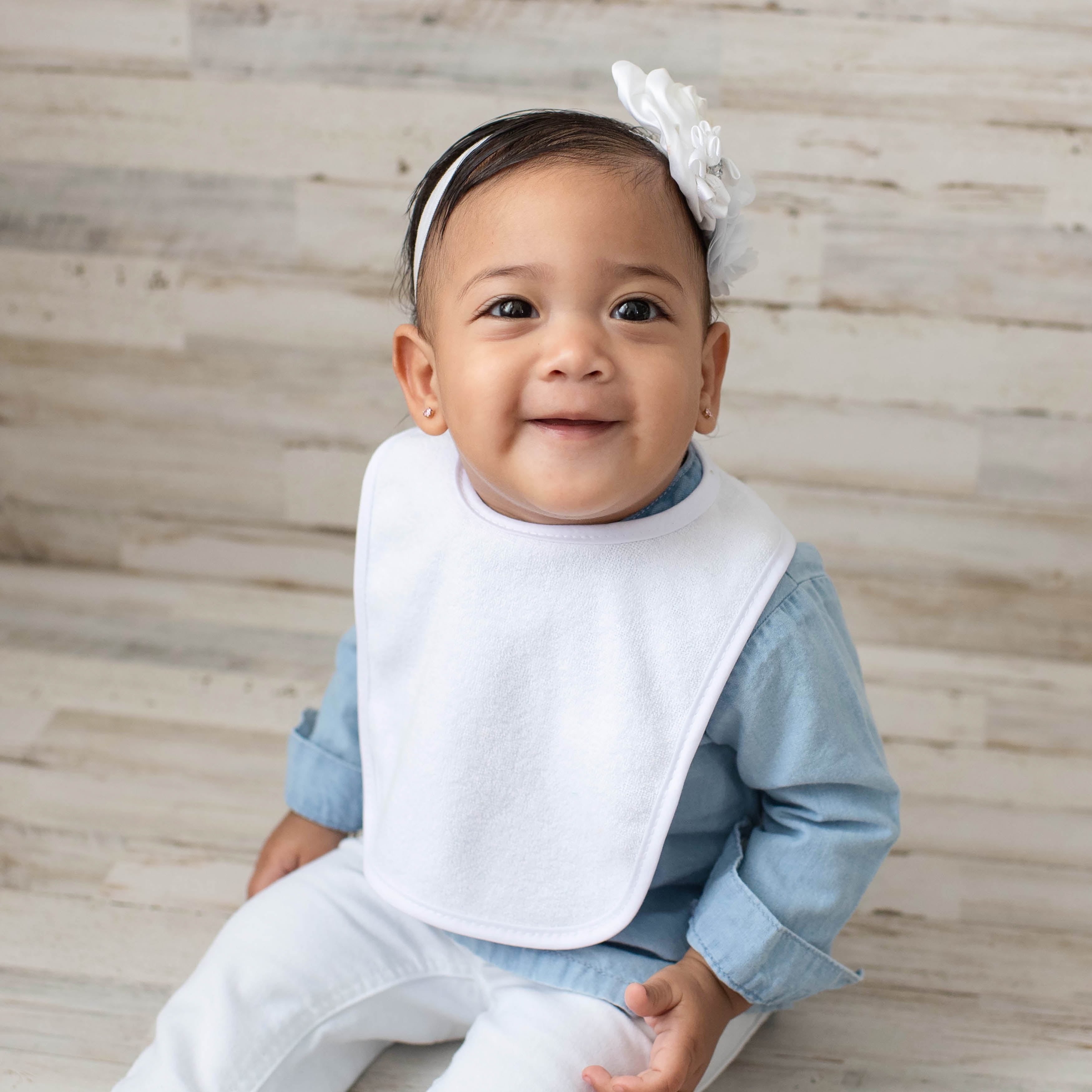 white bibs to decorate