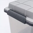 thumbnail image 2 of Curve Juego De 2 Cajas De Organización Y Almacenamiento De Plástico Resistente Al Agua Con Pestillo Mediano Pro 29Qt Con Tapa Con Cierre De Capacidad Adicional, Gris Transparente, 2 of 4
